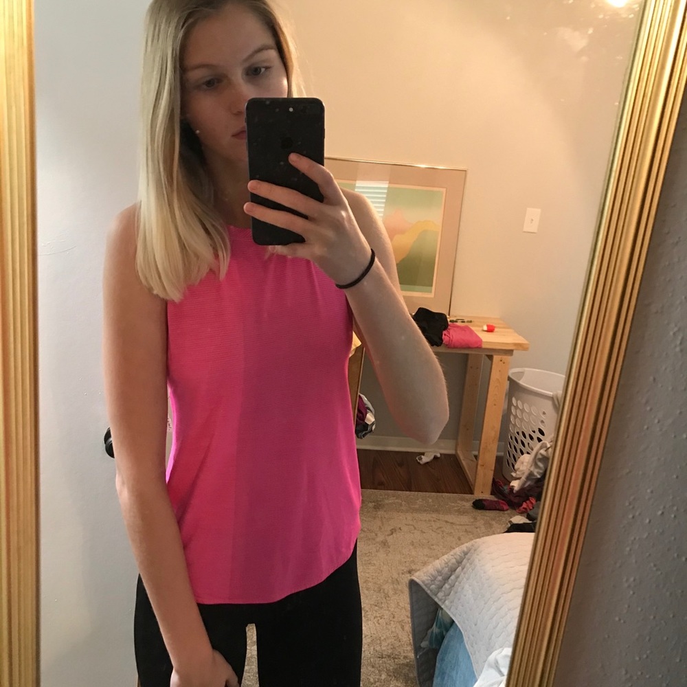 Lululemon tank top